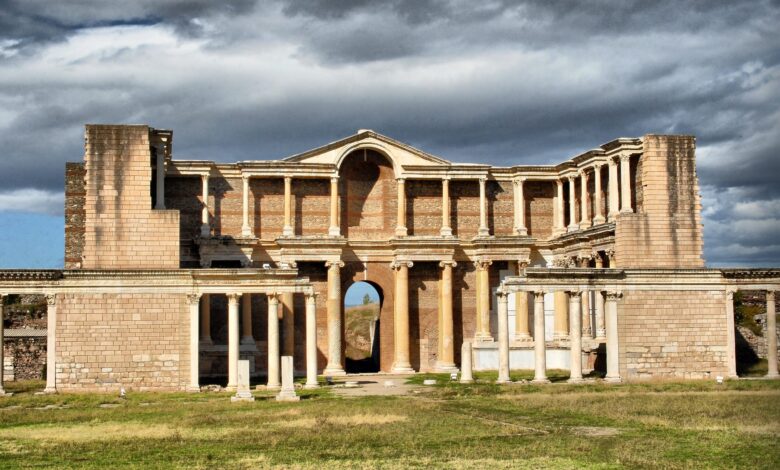 SÜMEYYENUR ALP – TEKHA