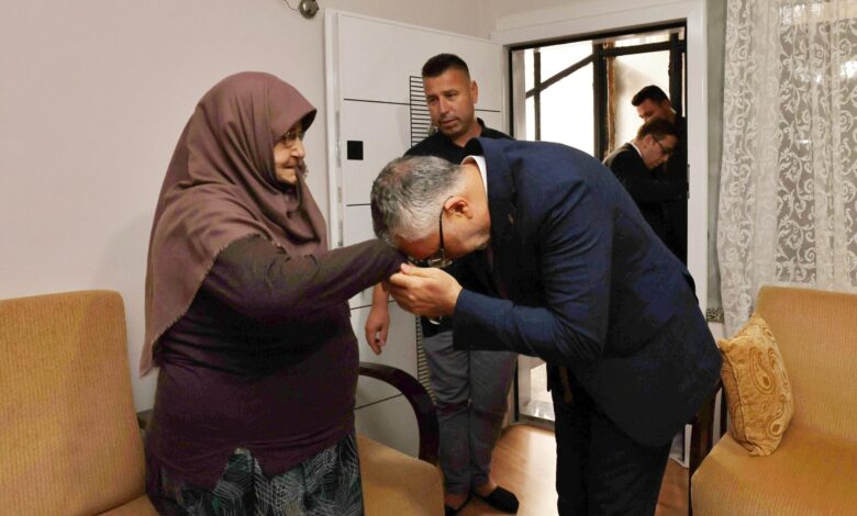 SÜMEYYENUR ALP – TEKHA