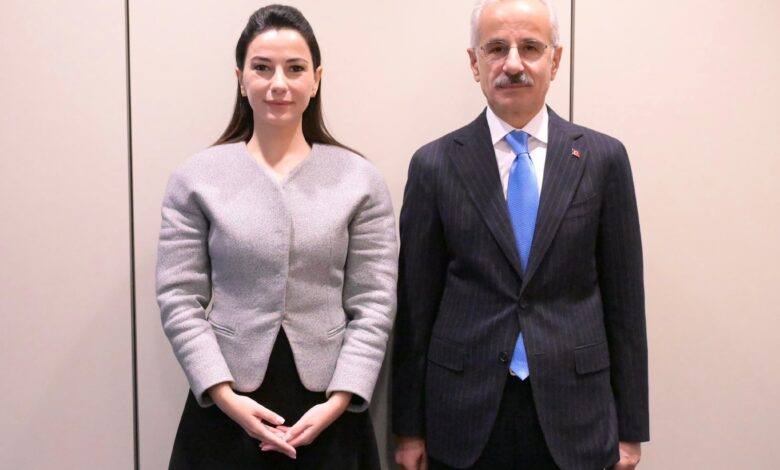 BİRLEŞİK KRALLIK / TEKHA