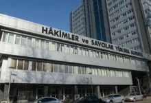 Hâkimler ve Savcılar Kurulu (HSK),
