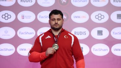 ARNAVUTLUK / TEKHA Milli güreşçi